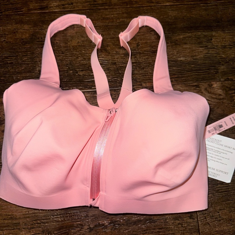 Victoria’s Secret knockout sports bra